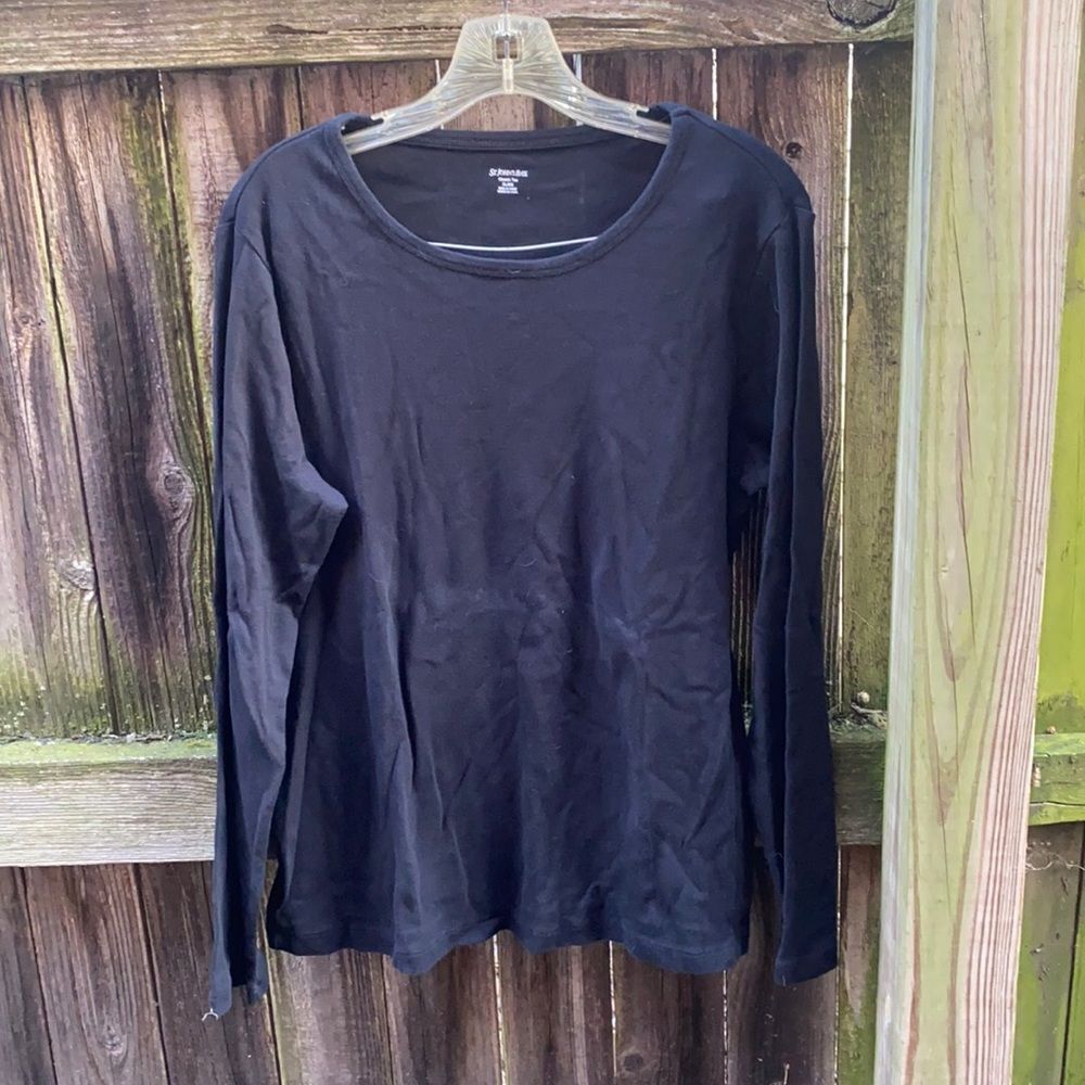 St. John’s Bay long sleeve tee sz XL